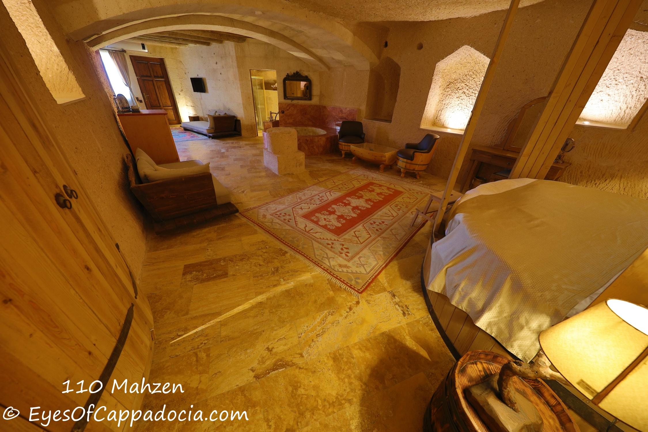 Eyes Of Cappadocia Cave Hotel Üchisar Bagian luar foto